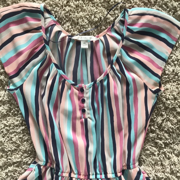 👗 Women’s Dress 👗 - Picture 5 of 9